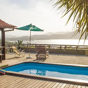 Quarto em Acomodações Particulares Casa Em Fechado Com Vista Lagoa